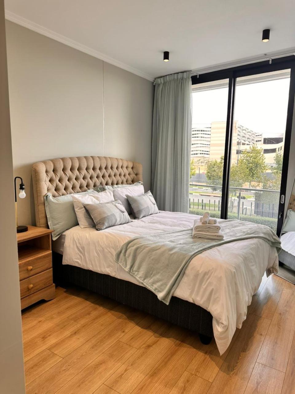 2115 Kepler, Ellipse - Serene Luxury Apartamento